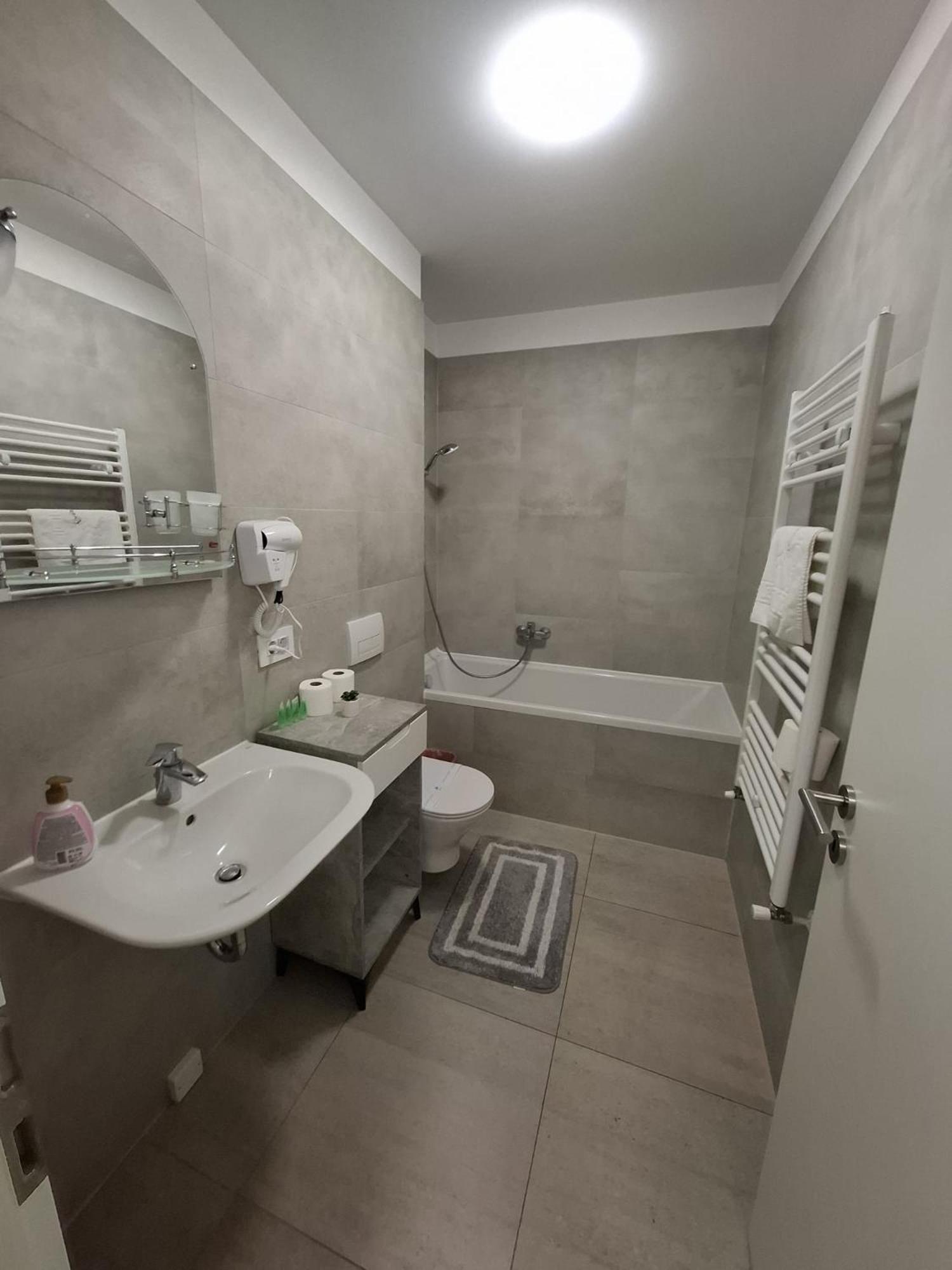 Kasper Cozy Apartments - Coresi Mall #布拉索夫 外观 照片